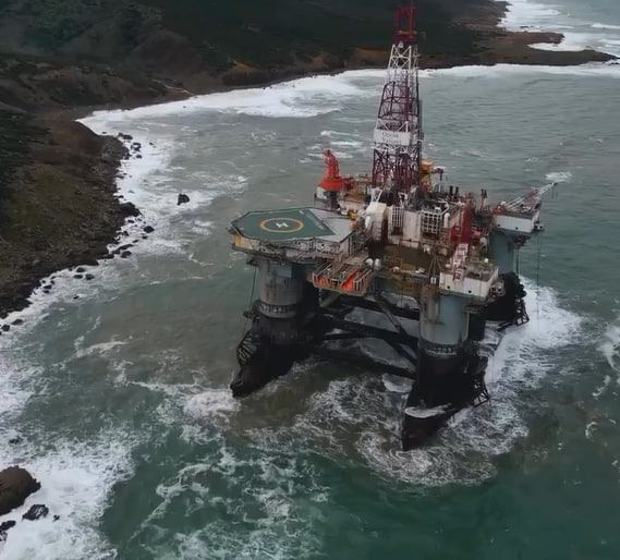 нафтова платформа Ocean Valiant