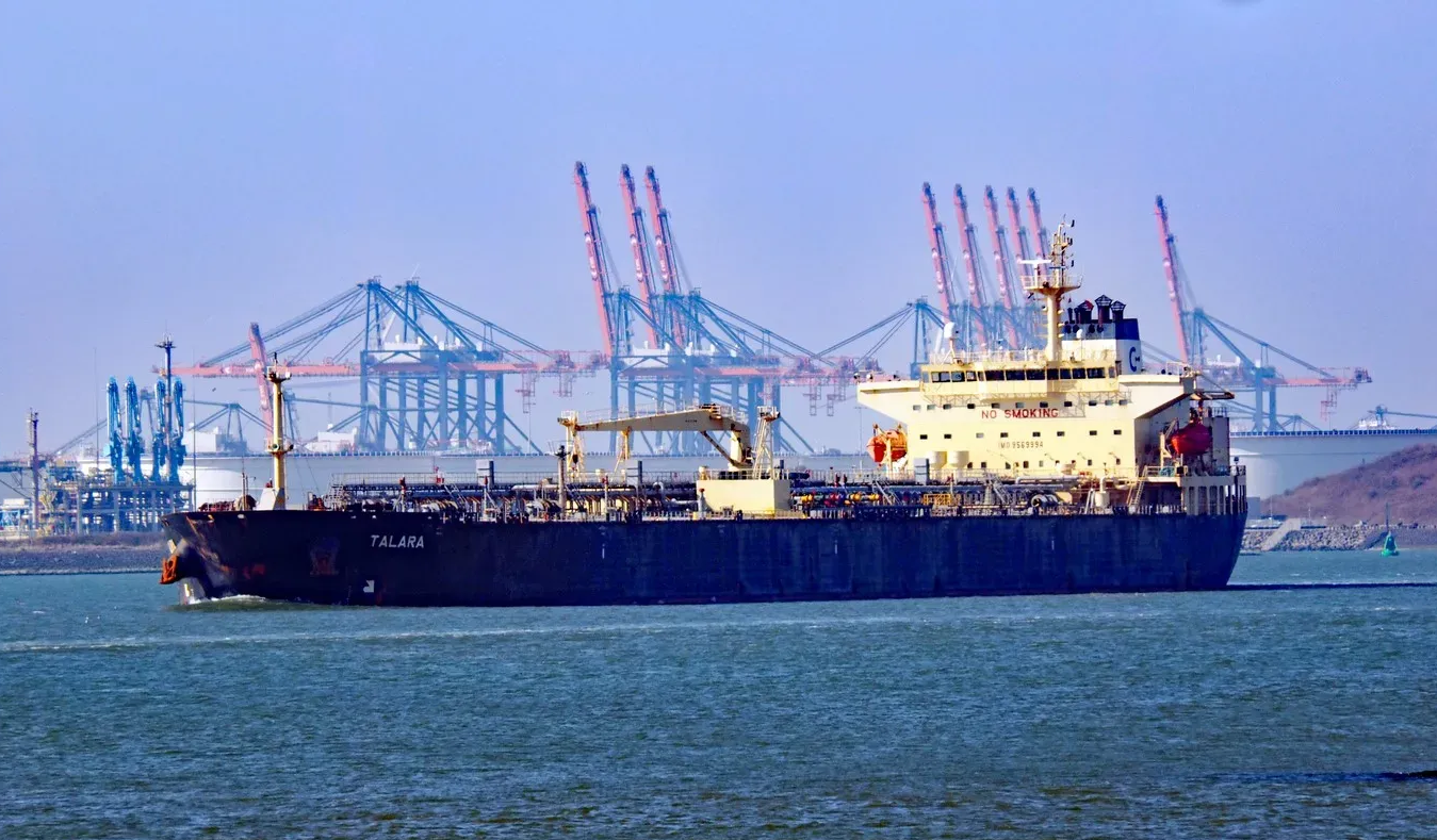 Iran seizes tanker in Gulf of Oman