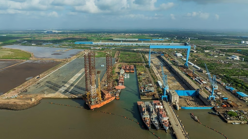 India’s revived Pipavav Shipyard wins first major tanker contract