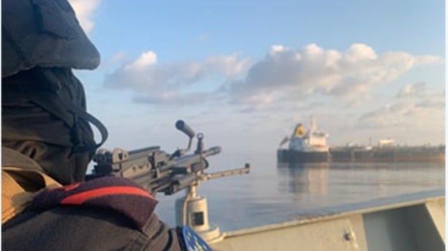 EUNAVFOR and Indian Navy close in on Somali pirates after tanker attack
