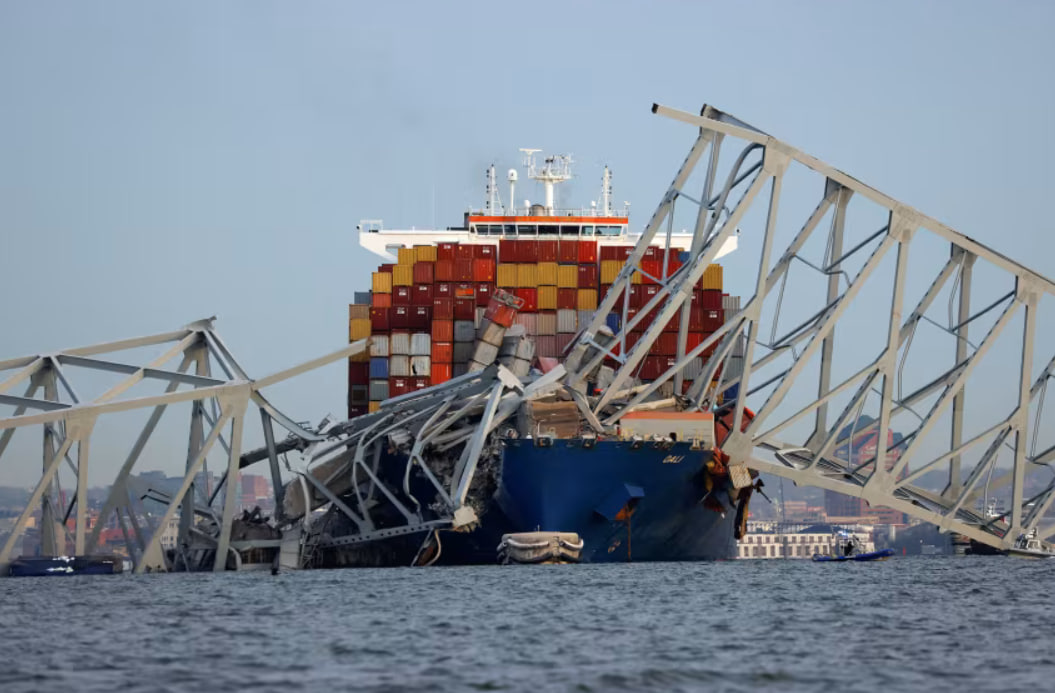 Loose wire caused Dali’s blackout and bridge collision