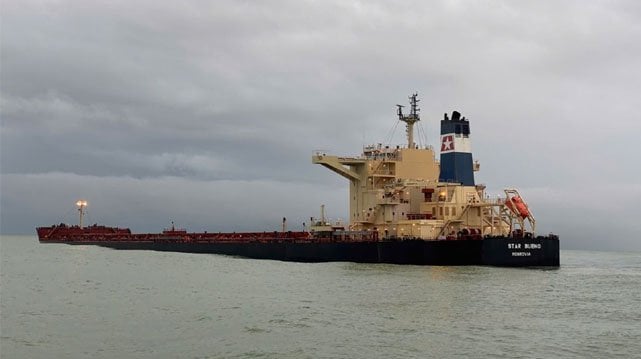 Vietnam secures damaged refloated bulker as typhoon nears