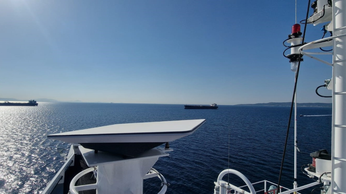 China fines a foreign vessel for Starlink use
