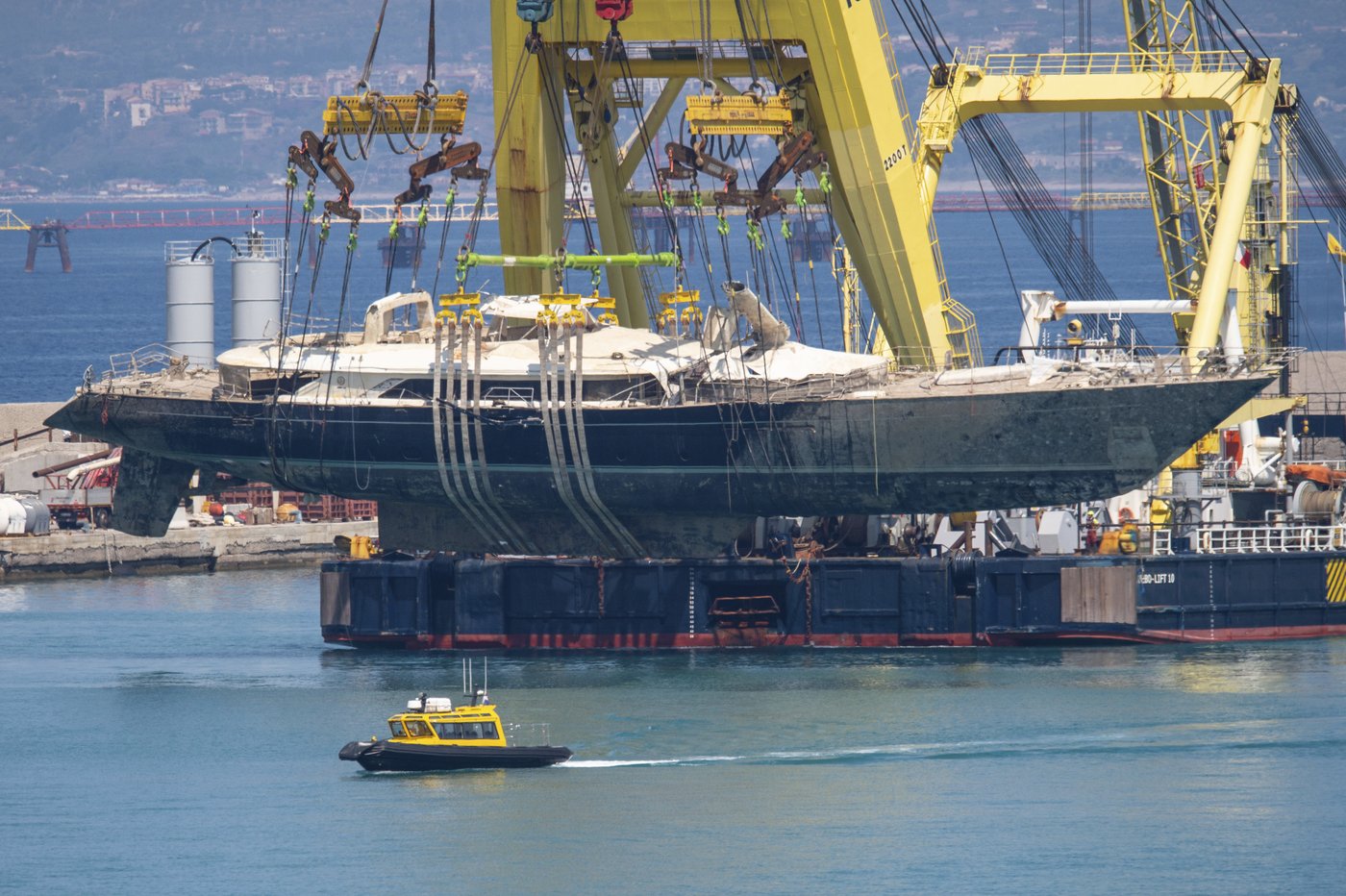 Builder sues owner over superyacht Bayesian lost off Sicily