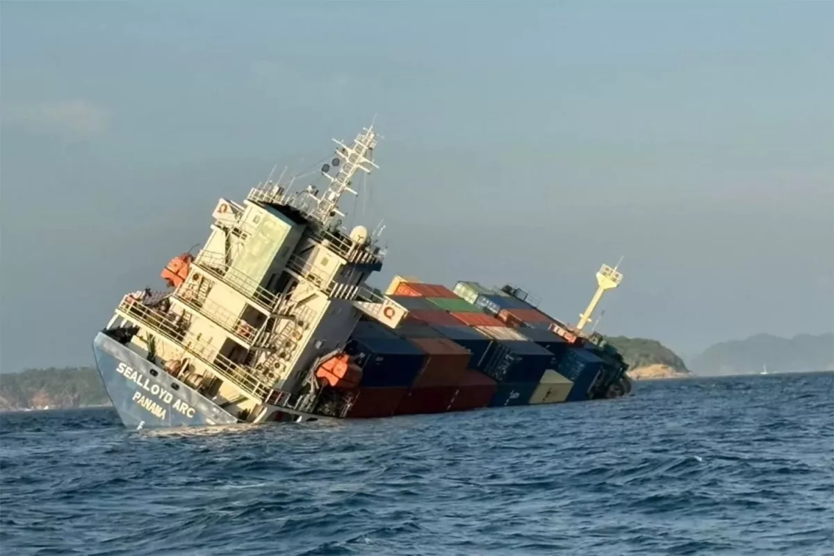 The Royal Thai Navy rescued 16 crewmembers after the container ship Sealloyd Arc sank off Phuket.