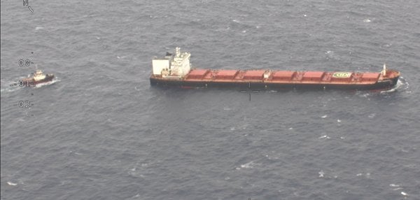 Australia Detains Bulker Swift Hangzhou After 24-Day Engine Failure Response