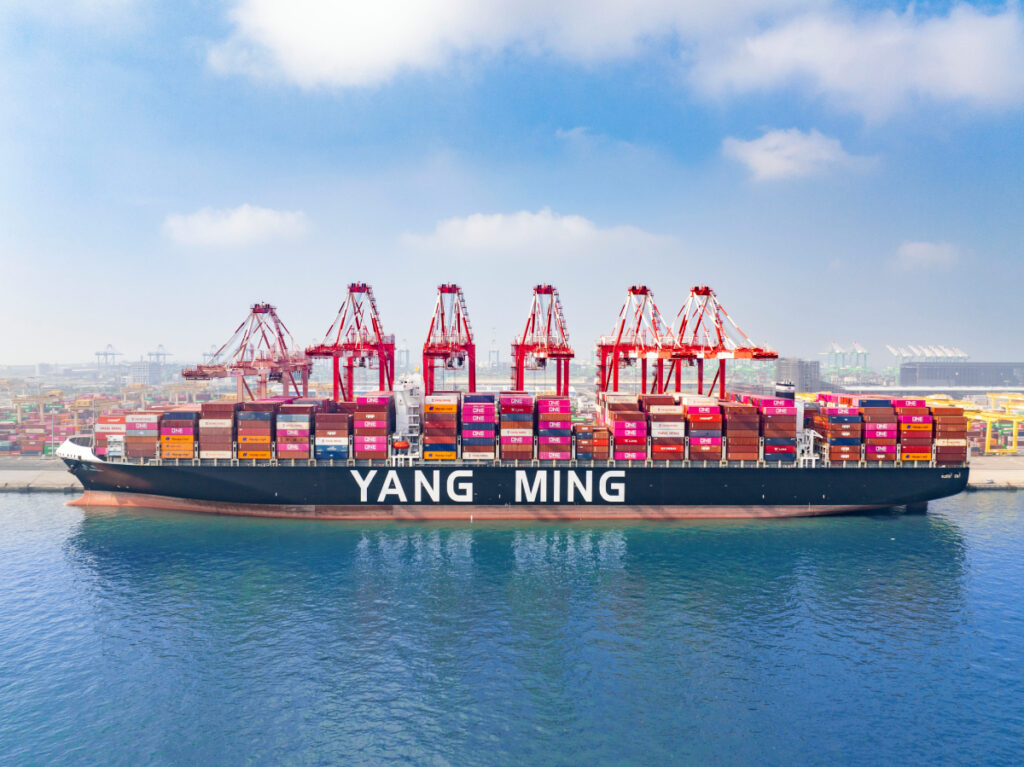 Yang Ming plans order for six LNG dual-fuel 13,000 TEU containerships