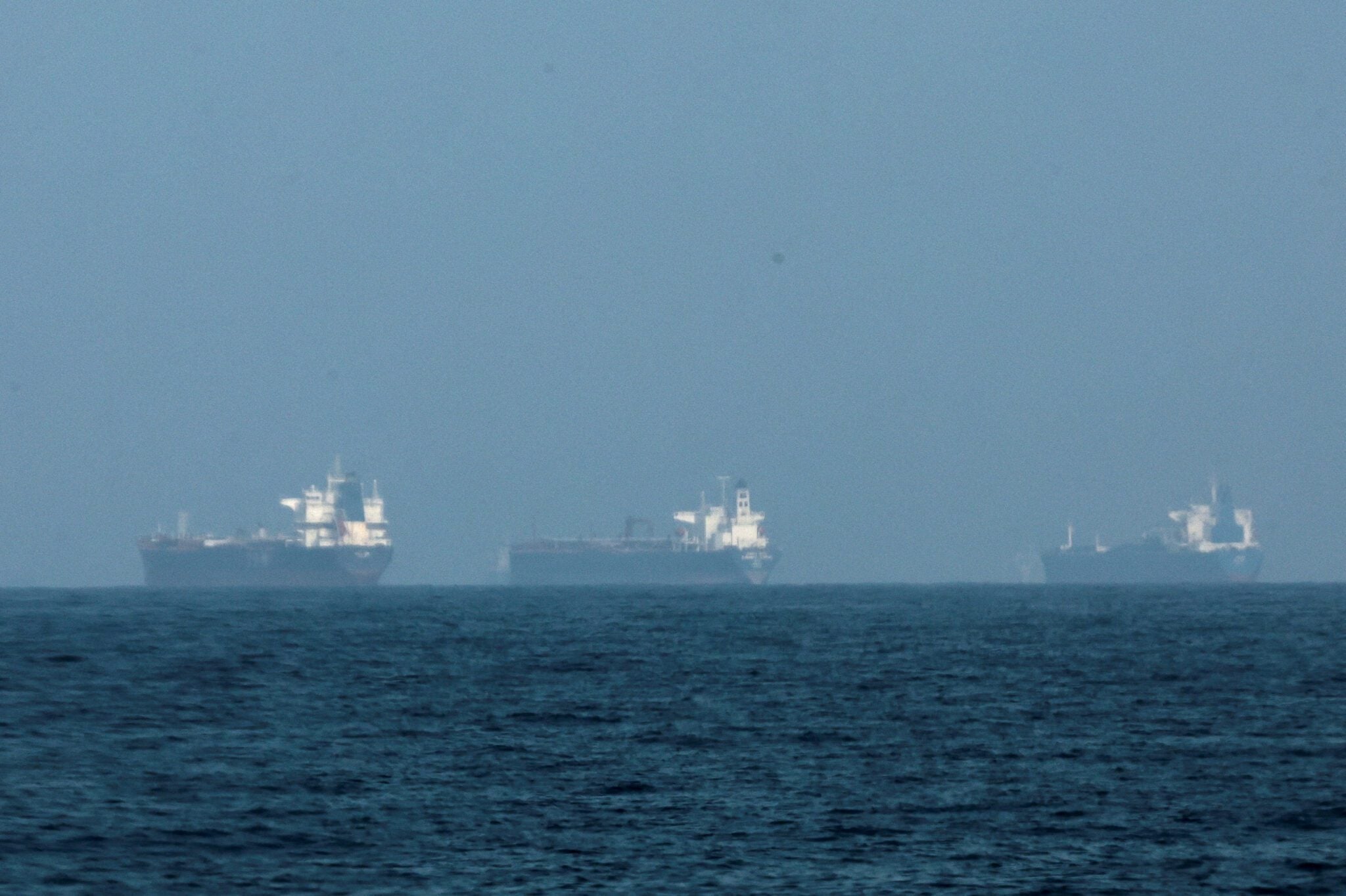 First 24 hours of Hormuz blockade