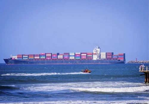 Seven stowaways jump from containership near Cape Town