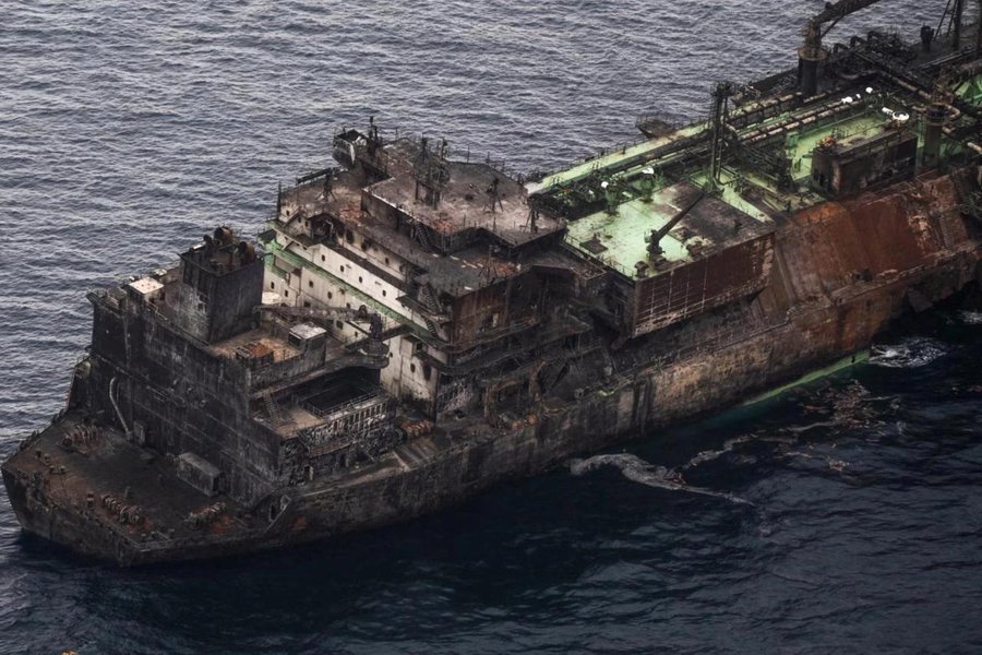 Libya warns Arctic Metagaz wreck drifting out of control