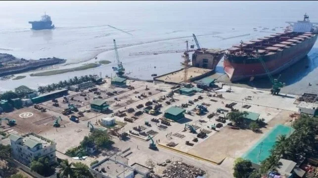 Thai seafarer dies after stabbing aboard tanker awaiting scrapping in Bangladesh