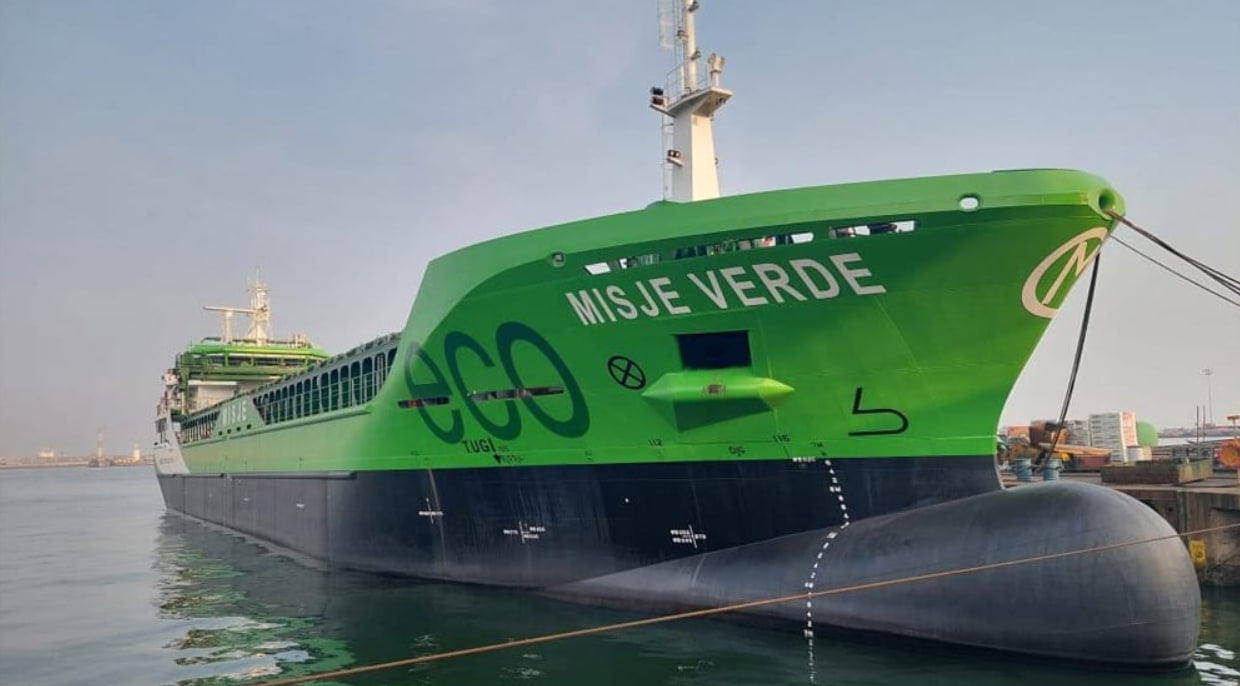Master detained in Sweden after fatal ship collision