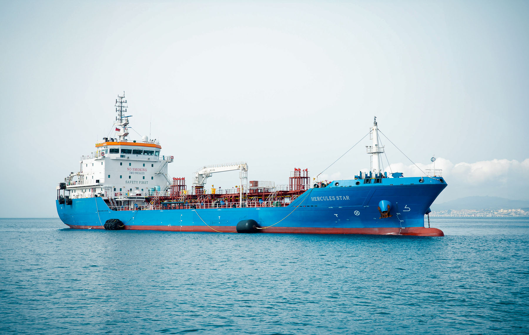 Tanker attacked off Dubai, one crew member dead