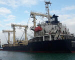 Somali pirates release 17 crew after 138 days